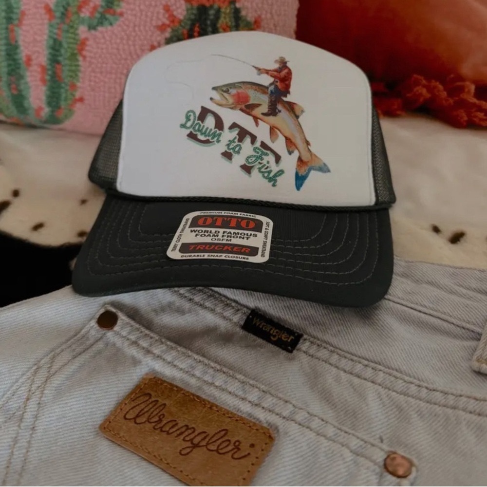 DTF down to fish , Fishing snap back Trucker Hat
